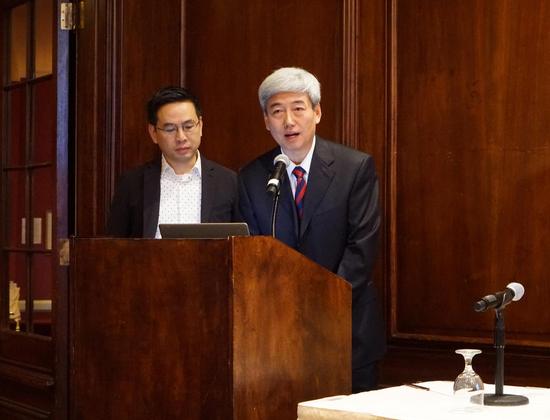 林涛在会议上发言     马宇明 摄